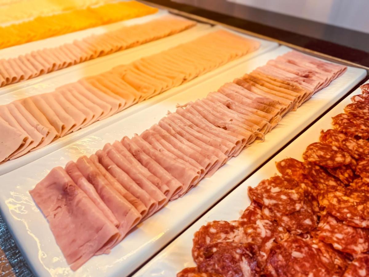 Ouro Minas Hotel Belo Horizonte, Dolce By Wyndham 외부 사진 Turkey and ham