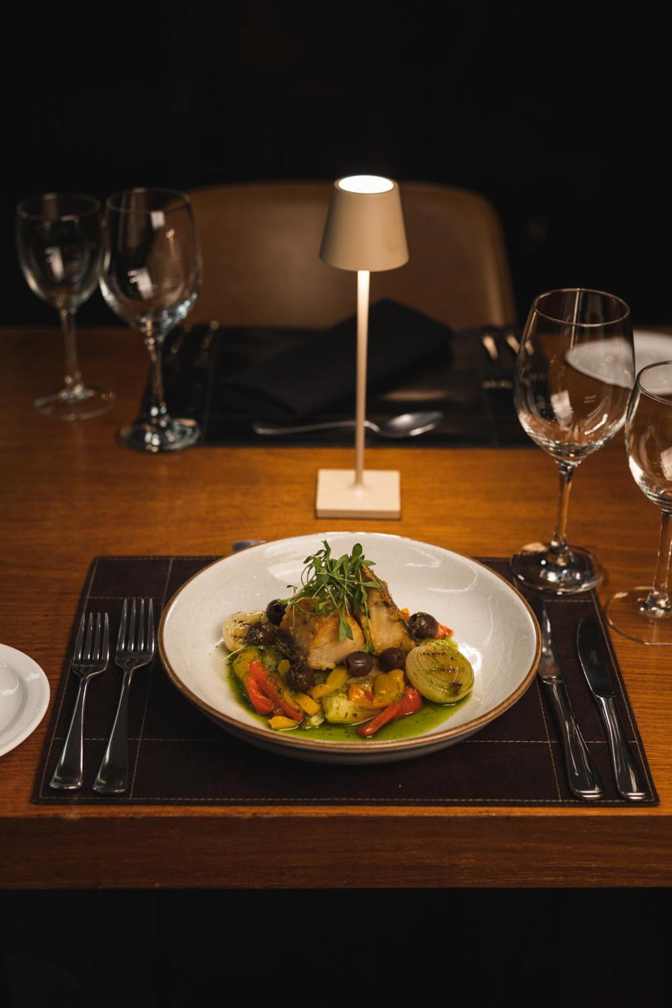 Ouro Minas Hotel Belo Horizonte, Dolce By Wyndham 외부 사진 A meal at the restaurant