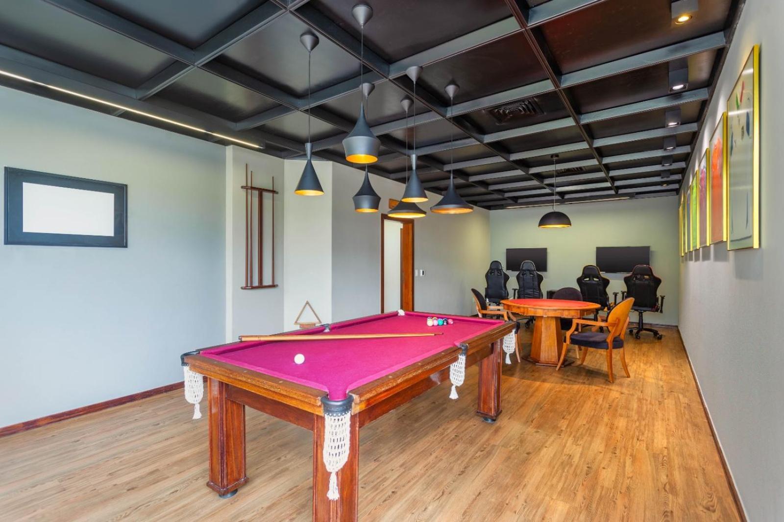 Ouro Minas Hotel Belo Horizonte, Dolce By Wyndham 외부 사진 The pool table at the office